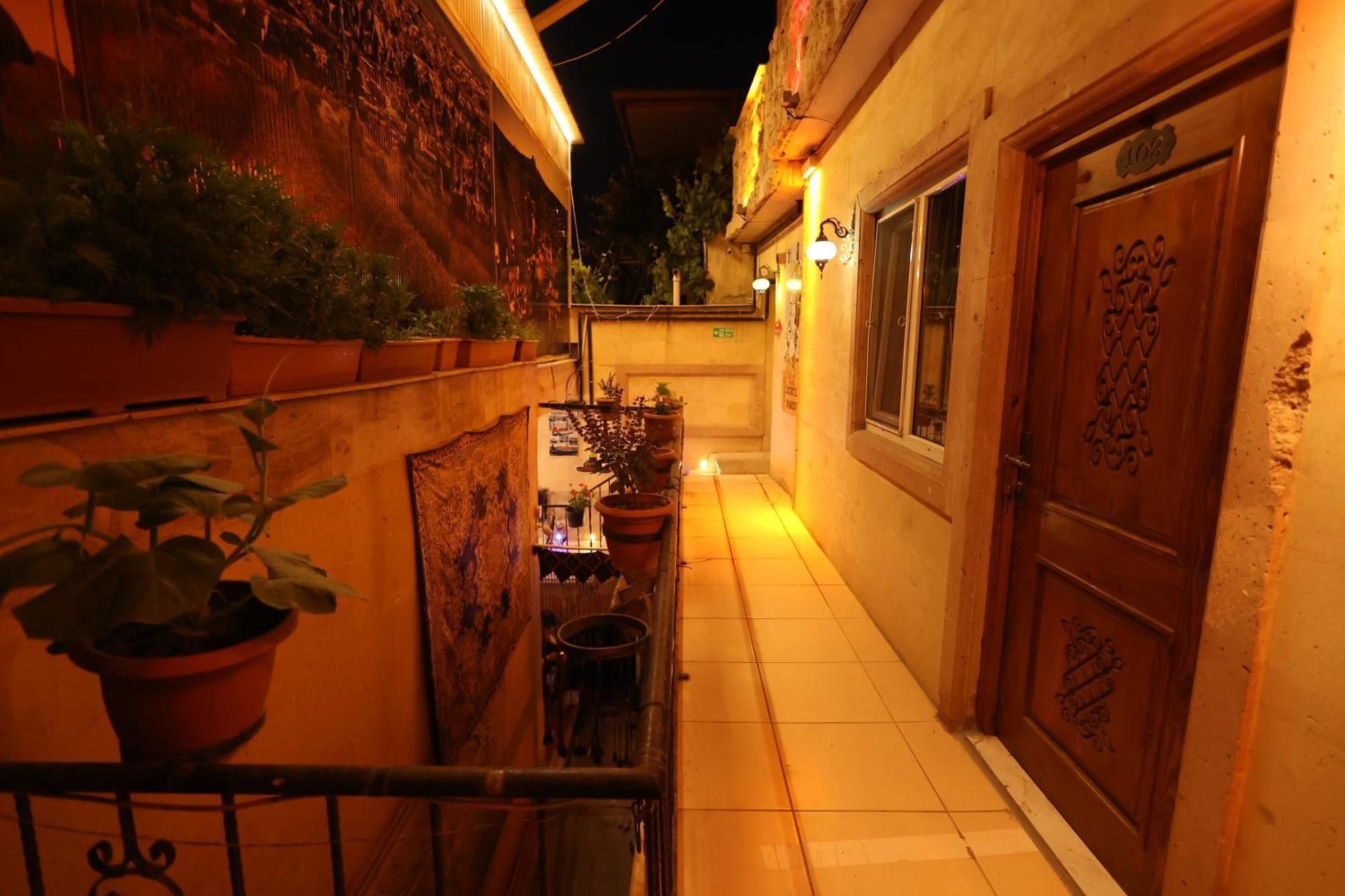 Ferienwohnung Lucky Luke Stone House Göreme Exterior foto